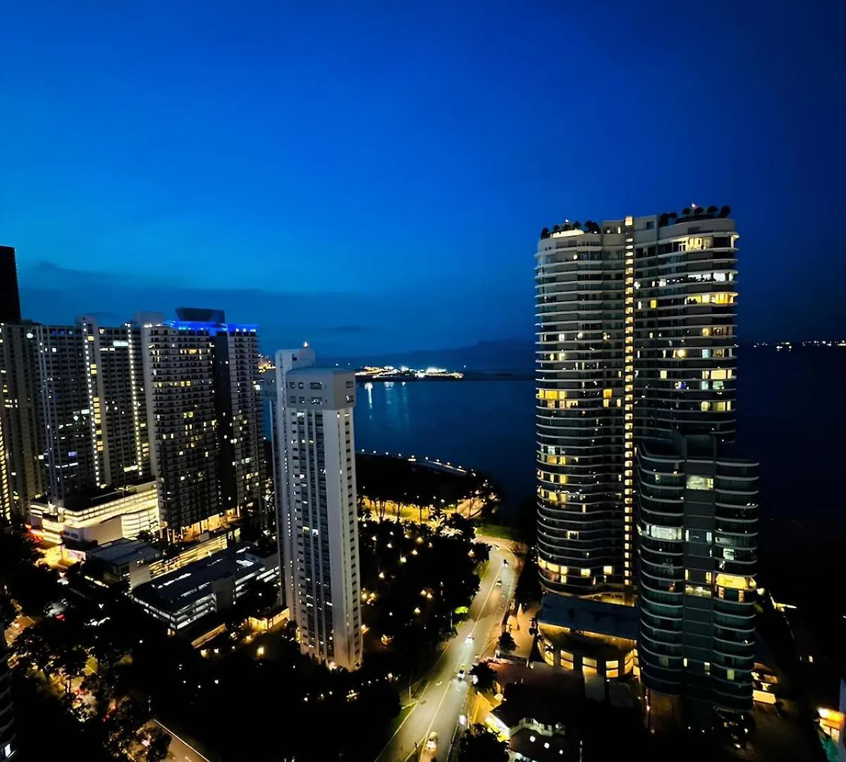 Apartment Mansion One L 7Pax 2R1B L Seaview L Gleneagles L By Perfectsweethome George Town